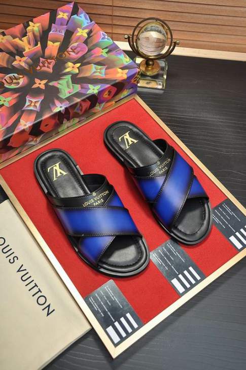 Picture of Louis Vuitton Slippers _SKULVsz38-45mnf06171259